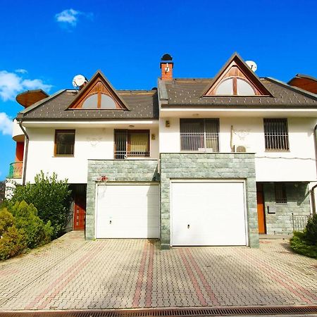Villa Skenderija East By Poppy Sarajevo Esterno foto
