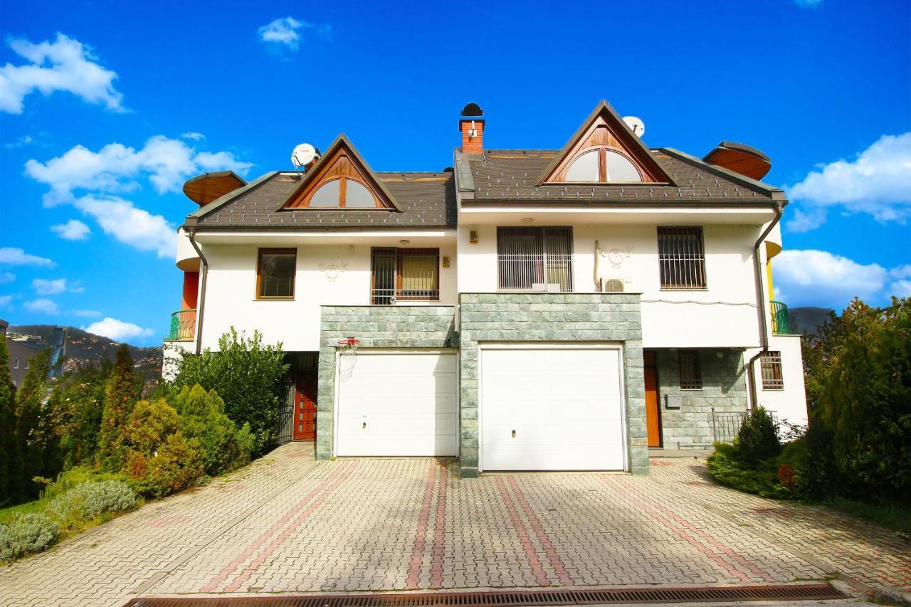 Villa Skenderija East By Poppy Sarajevo Esterno foto
